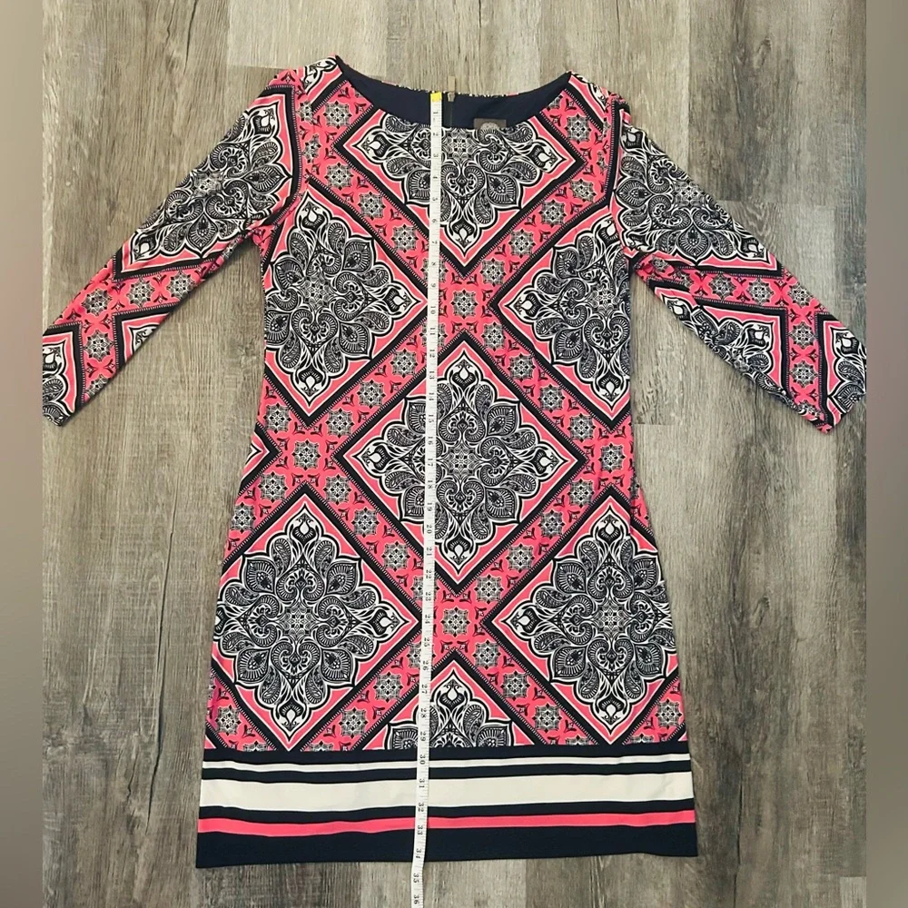 VINCE CAMUTO Pink and Navy Mandala Dress Size 12 Excellent Condition - Picture 10 of 12